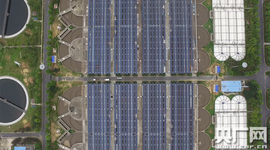 全國最大污水廠光伏發電項目建成,值得借鑒(圖2) 全國最大污水廠光伏發電項目建成,值得借鑒(圖2)