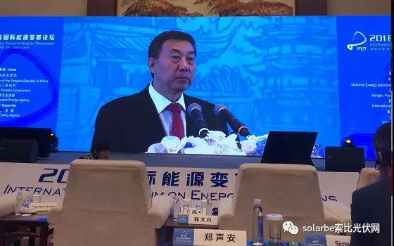 平價上網的信號：光伏系統成本不斷下滑(圖1)