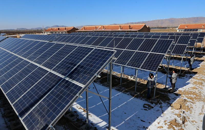 2019年,光伏行業(yè)也將迎來新一輪的觸底反彈(圖1) 光伏發(fā)電政策