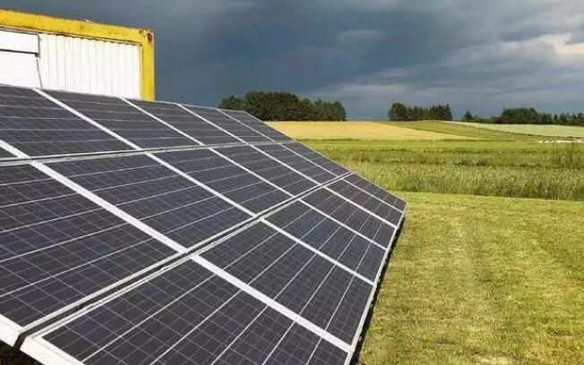 那么光伏發電呢咋樣呢調整補貼迫在眉睫(圖1) 光伏發電補貼