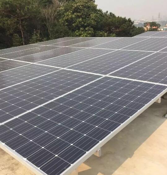 屋頂也可以發(fā)電賺錢高明人申請光伏發(fā)電項目著(圖1) 光伏屋頂發(fā)電光伏屋頂發(fā)電